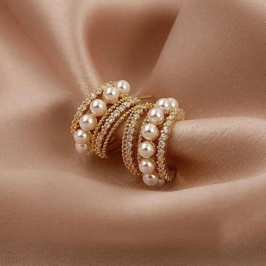 Royal Pearl Wave Earrings